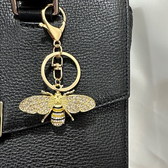 Elegant Bee Key Ring Bag Charm - Picture 2 of 7
